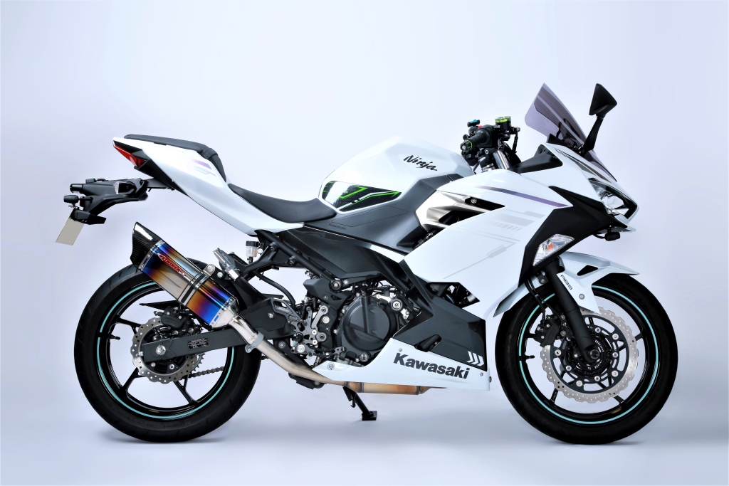 ストライカー新製品🌟【2022年モデル Ninja400/KRT 8BL型式　STRIKERスリップオンマフラー　📣適合追加】